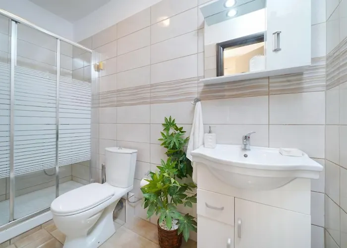 Irene * Skála Marión